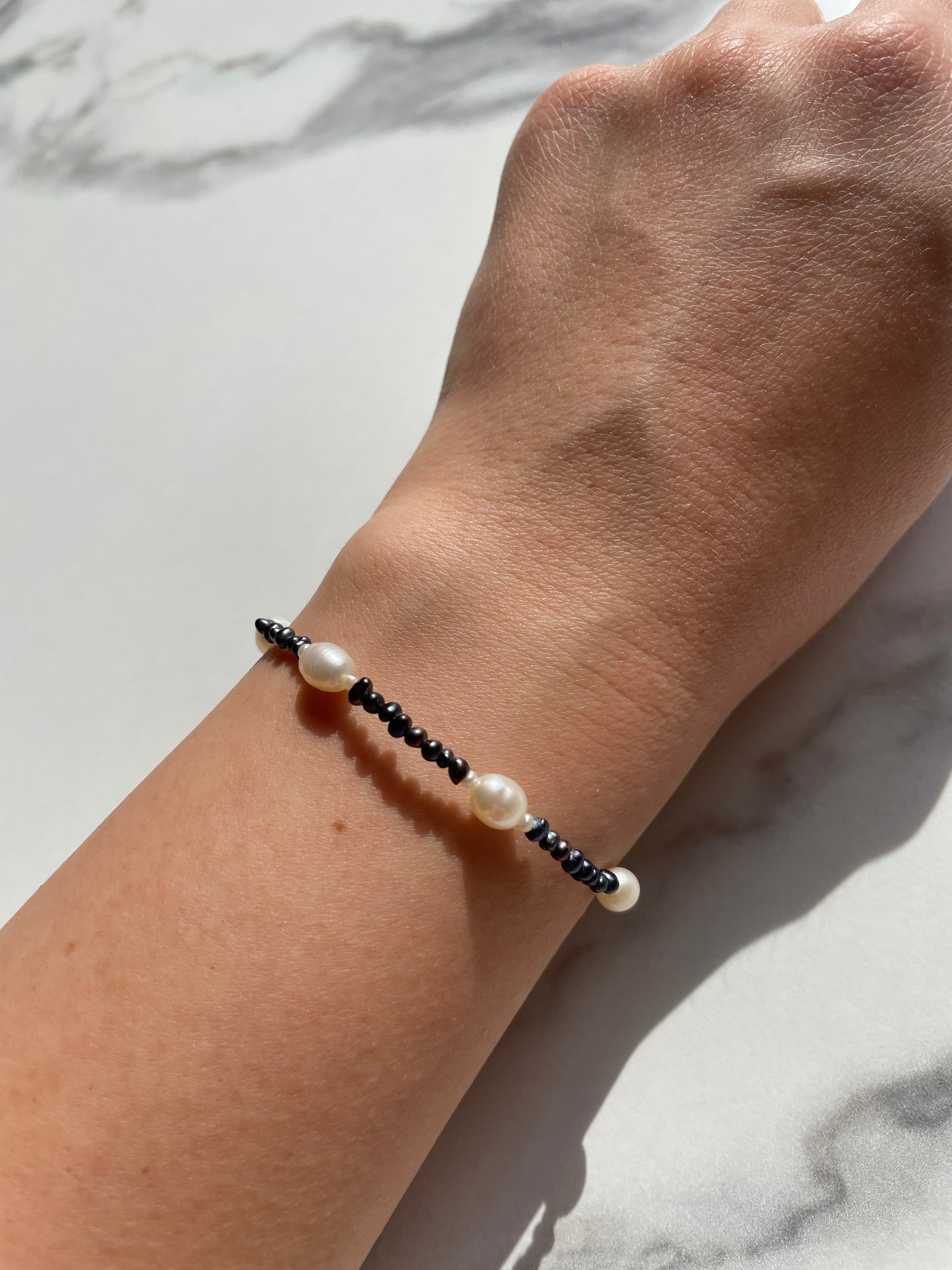 Irregular peacock bracelet