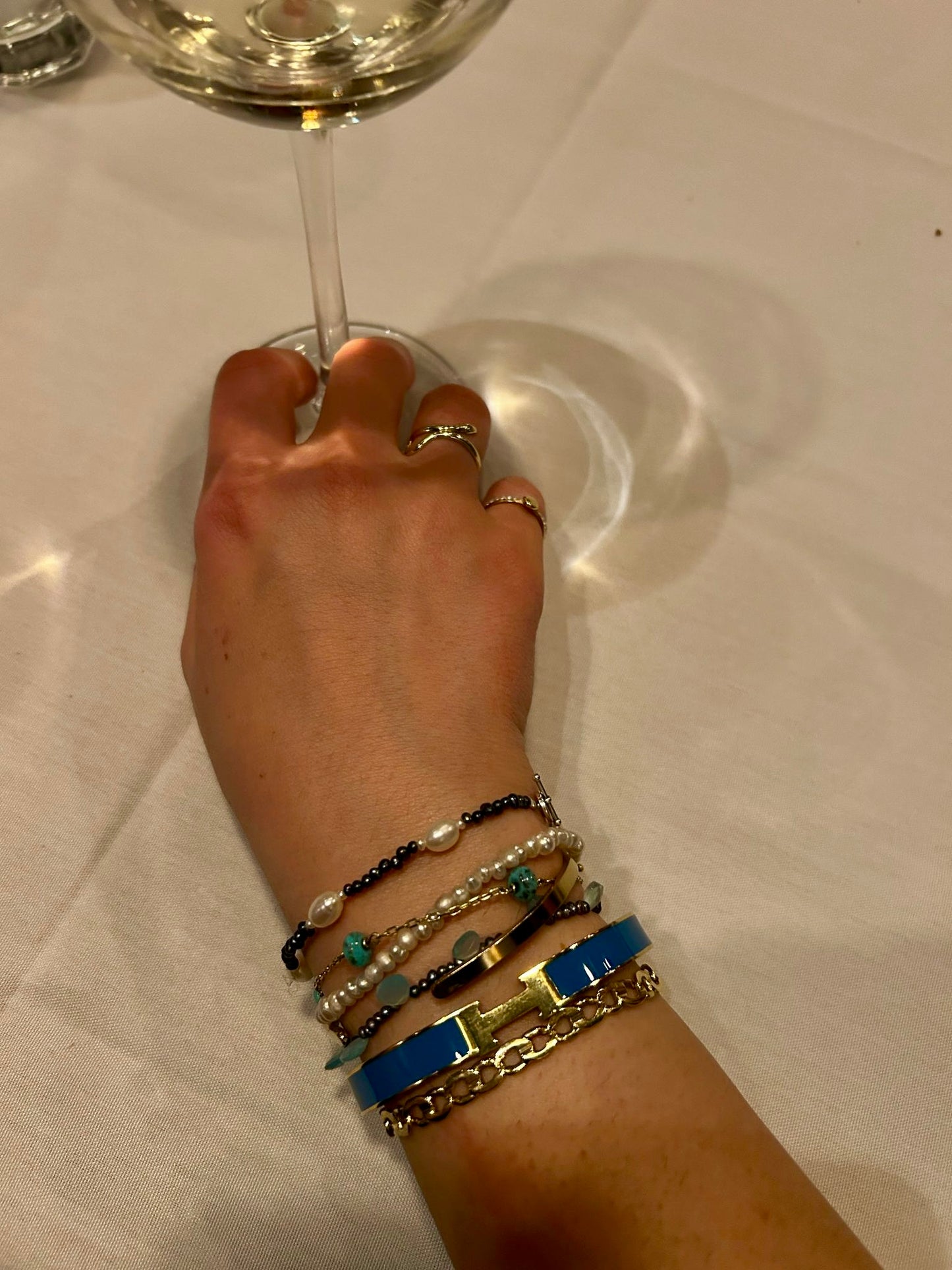 Irregular peacock bracelet