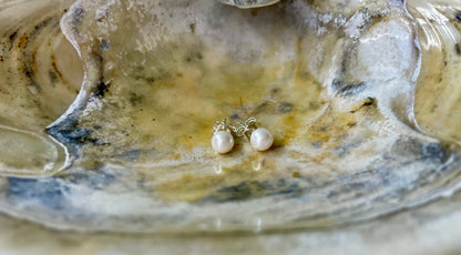 Simple pearl stud earrings