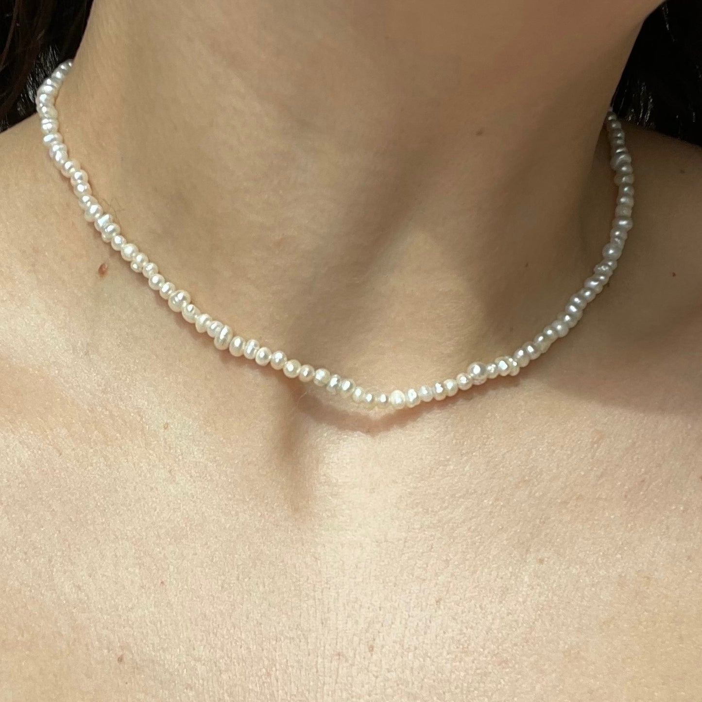 Simple pearls choker 14k Yellow Gold