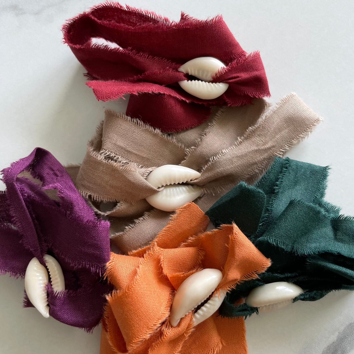 silks_bracelets_mixed_colors