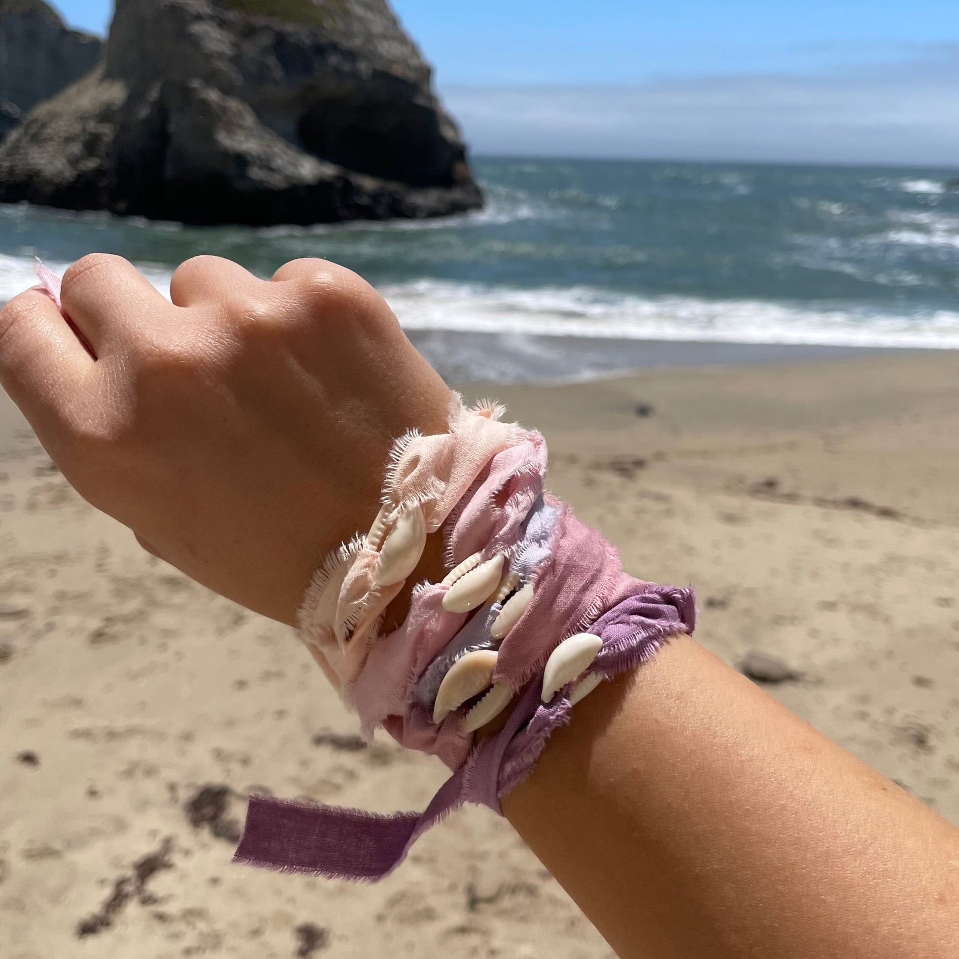 silks_bracelets_pinks_beach